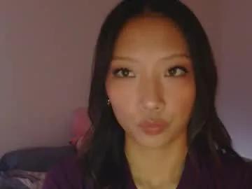 Freechat vivianwinters on Chaturbate