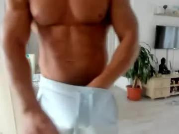 Freechat woolfiie on Chaturbate