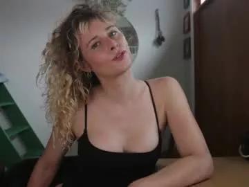 Freechat xandralor1 on Chaturbate