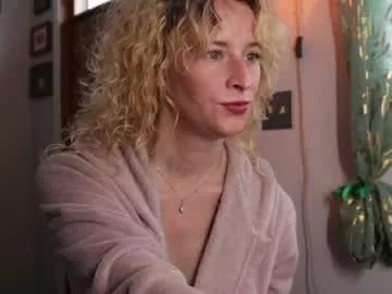 Freechat xandralor1 on Chaturbate