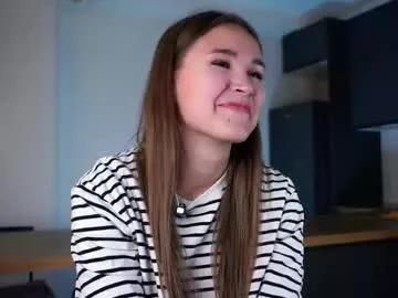 Freechat zeldaes on Chaturbate