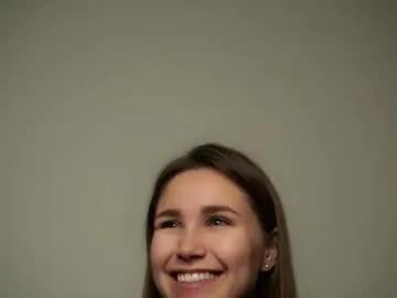 Freechat zeldaes on Chaturbate