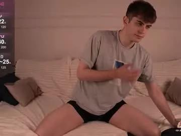 Freechat zest_kiss on Chaturbate