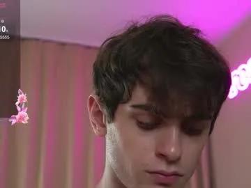 Freechat zest_kiss on Chaturbate