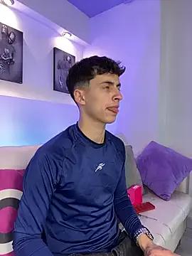 Freechat AdrianRinaldi on StripChat