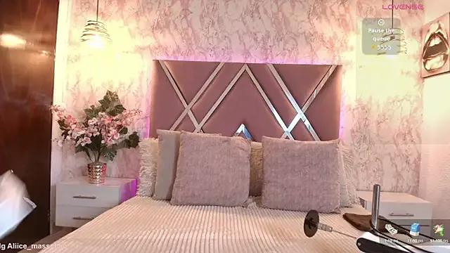 Private Aliice1_ on StripChat