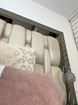 Freechat ALISSON_FOXXX1 on StripChat