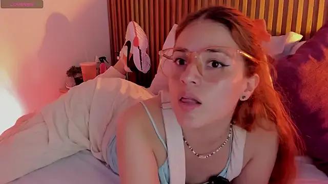 Freechat alliss_ginger_ on StripChat