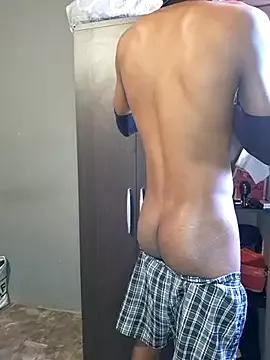 Freechat bakedsnackmmh on StripChat