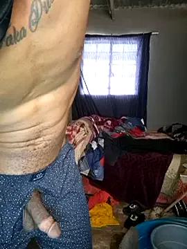 Freechat bakedsnackmmh on StripChat