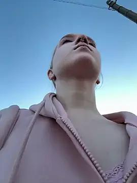 Freechat bambi_lu on StripChat