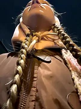 Freechat bambi_lu on StripChat