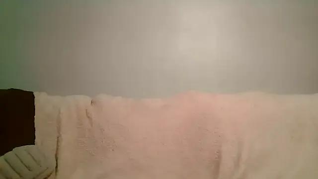 Freechat beautylovess on StripChat