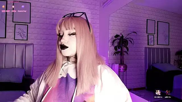 Freechat bella-green on StripChat