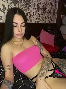 Bella_R0se on StripChat 