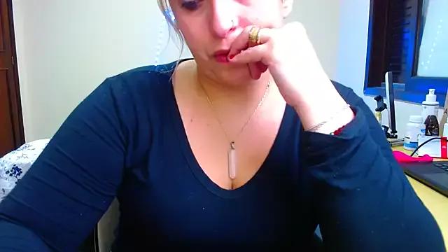 Freechat BumbumGigante on StripChat