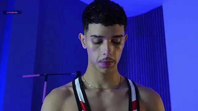 Freechat Busterspinter on StripChat