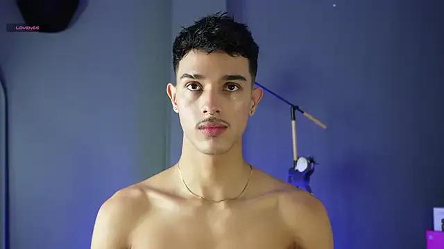 Freechat Busterspinter on StripChat