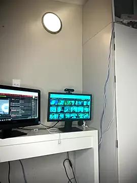 Bustygoddess32's avatar