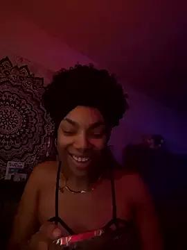 Freechat butterflybootyy on StripChat