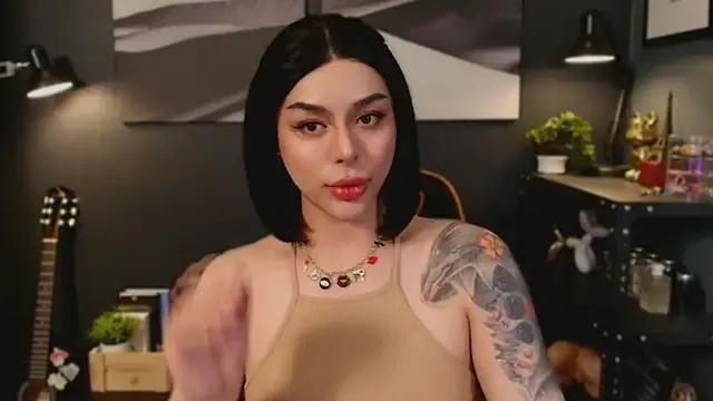 Freechat callmeLUNA on StripChat