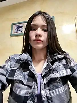 Freechat CHARLOTTE__05 on StripChat