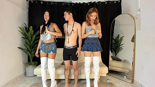 StripChat charminglovers__ is Freechat charminglovers__ — NAKED WITH OIL AND BJ ALL GIRLS