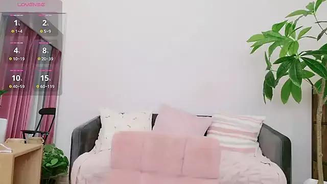 Freechat cohaku_329 on StripChat