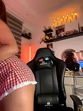 Freechat crystal_bunny7 on StripChat