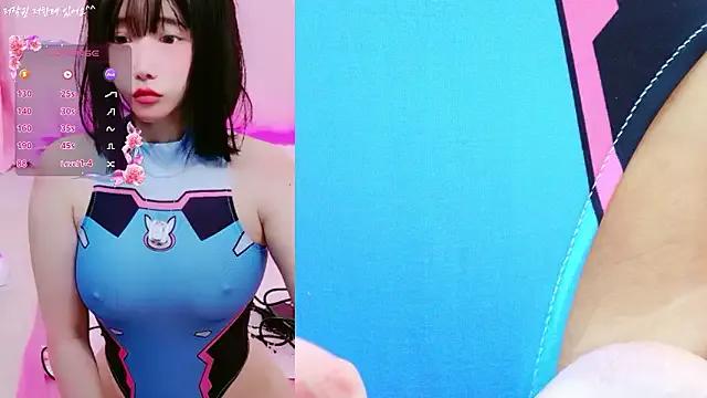 Freechat Cupid_33333 on StripChat