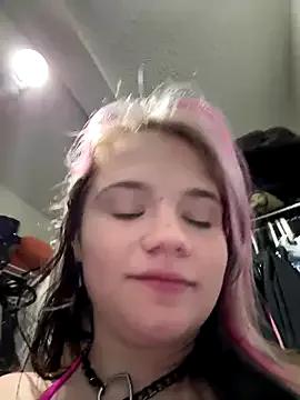 Freechat Cutiepiespanks on StripChat