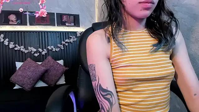 Freechat dark__nymph on StripChat