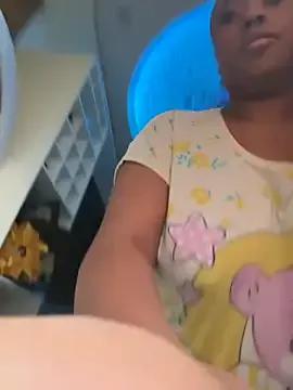 Freechat Elie-3 on StripChat