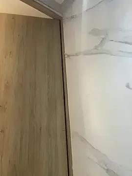 Freechat Elie-3 on StripChat