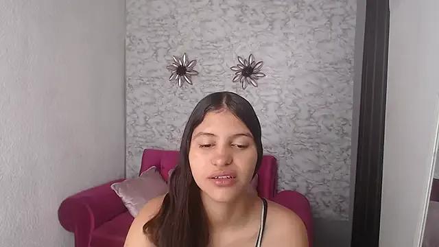 Freechat Evagirl69 on StripChat