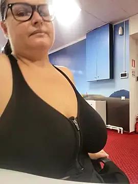 Freechat GeorgiaLerox on StripChat