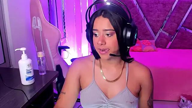 Freechat Gina_Kurt on StripChat