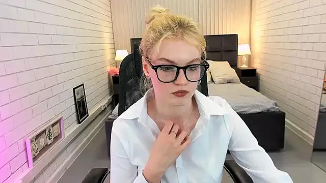 Freechat GraceGlamour on StripChat