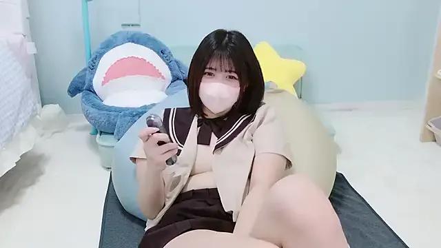 Group Hinata_Sun on StripChat