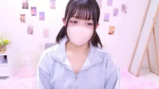 Group Hinata_Sun on StripChat