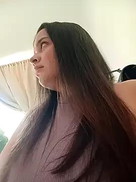 Freechat Julieth_hot-69 on StripChat