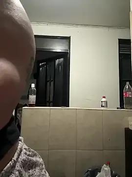 Freechat karenlennox1 on StripChat