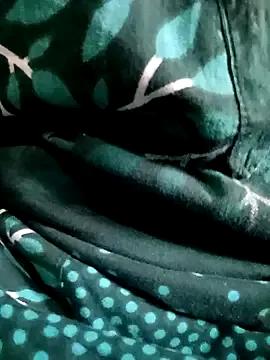 Freechat kavinila20 on StripChat