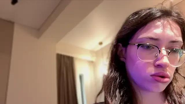 Freechat Kelly_Berry__ on StripChat