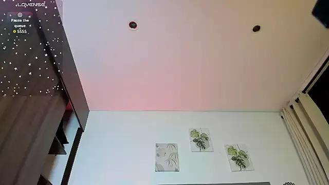 Freechat Kylie2211 on StripChat