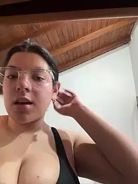 Freechat Kylie2211 on StripChat