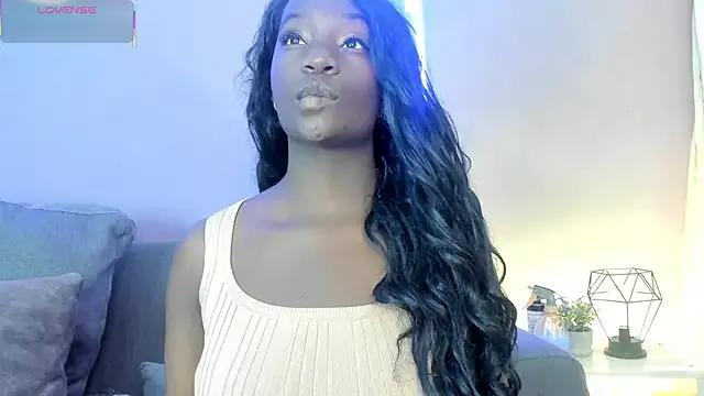 Freechat lanna_bx on StripChat