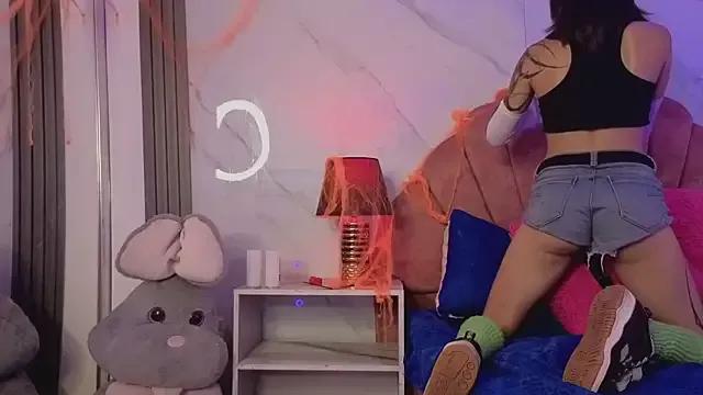 Freechat Layla_Cullen on StripChat