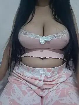 Freechat Liyan- on StripChat