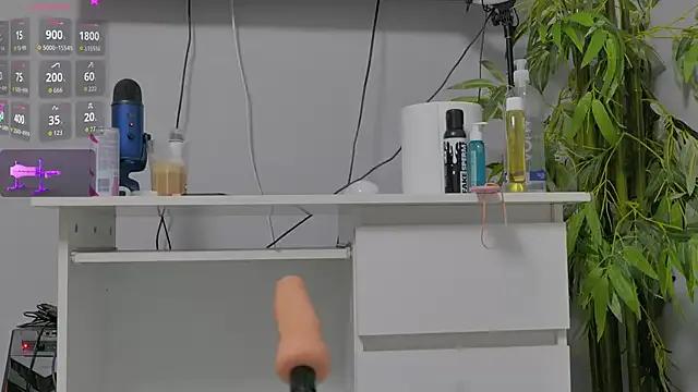 Freechat luckyalice_ on StripChat